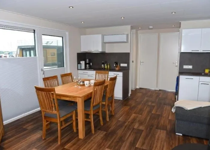 Hausboot Vroni Botel